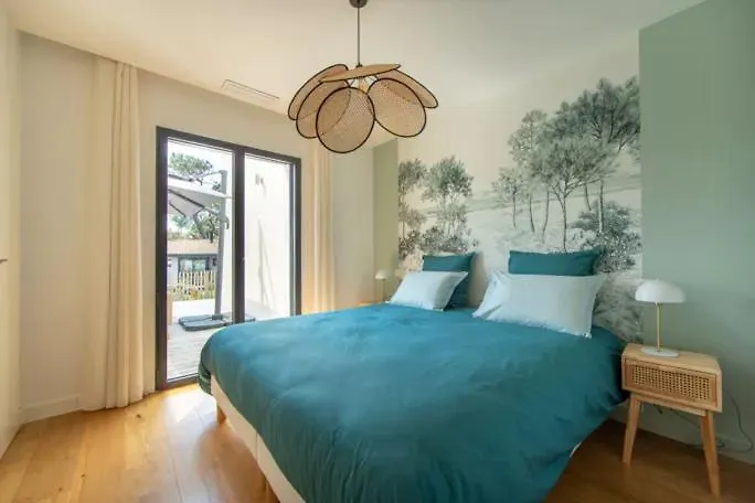 Architect House Facing The Arcachon Basin *